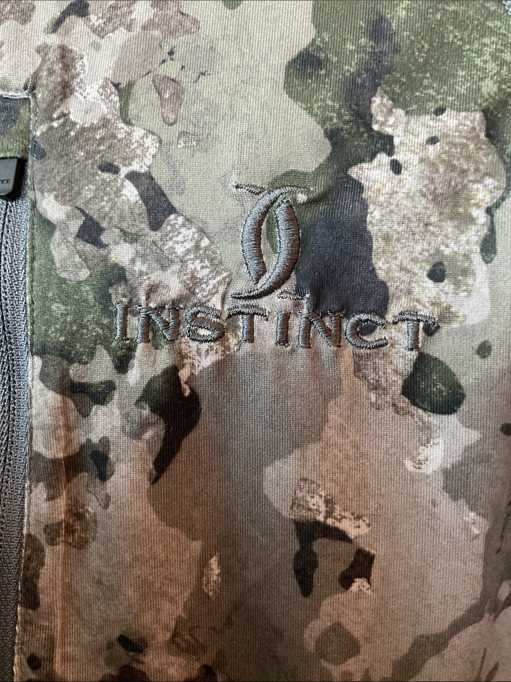 Cabela’s Instinct + Shield - Picture 2 of 16